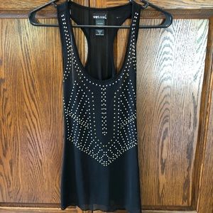✨3/$11✨ Black studded tank top
